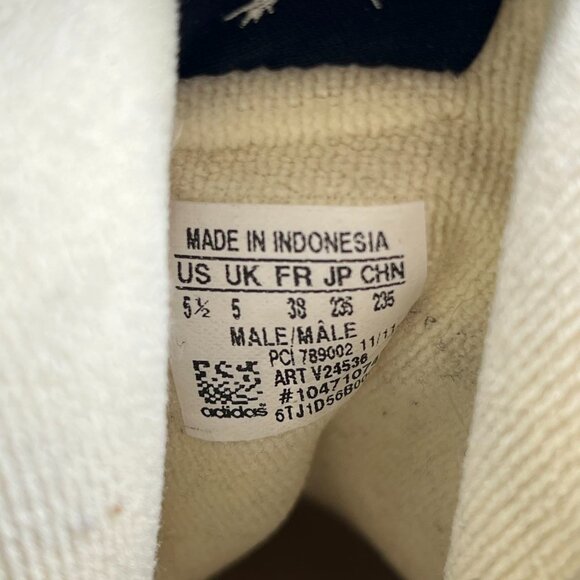 Adidas 38 - Picture 10 of 10